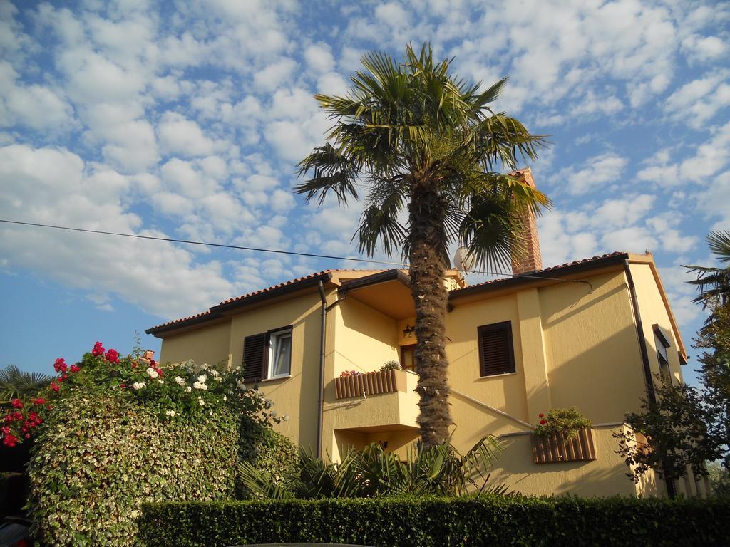 Apartments Mirella Novigrad Istria Exteriér fotografie